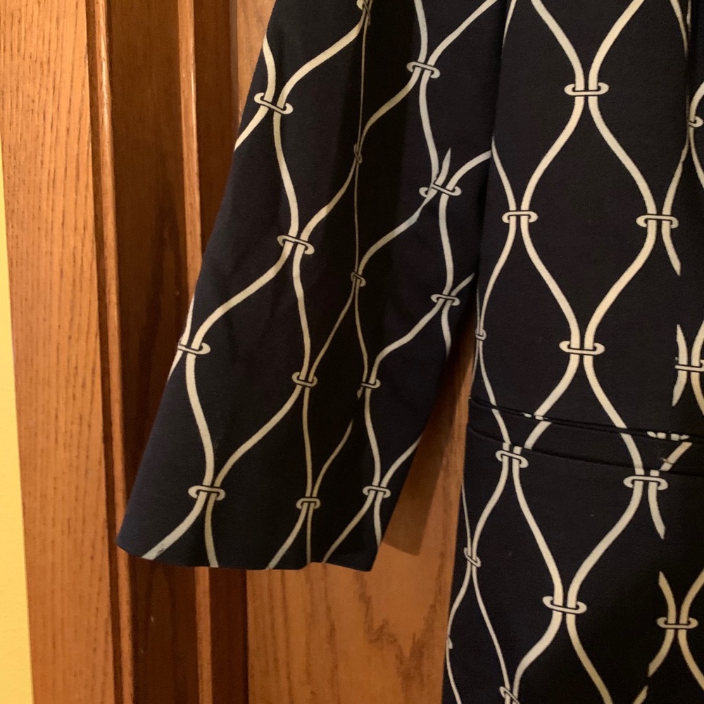 Blazer - Picture 2 of 7